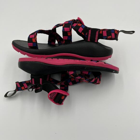 Chaco Little Girl's Z/1 Ecotread Sandals Cubit Magenta sz 1 - Picture 6 of 9